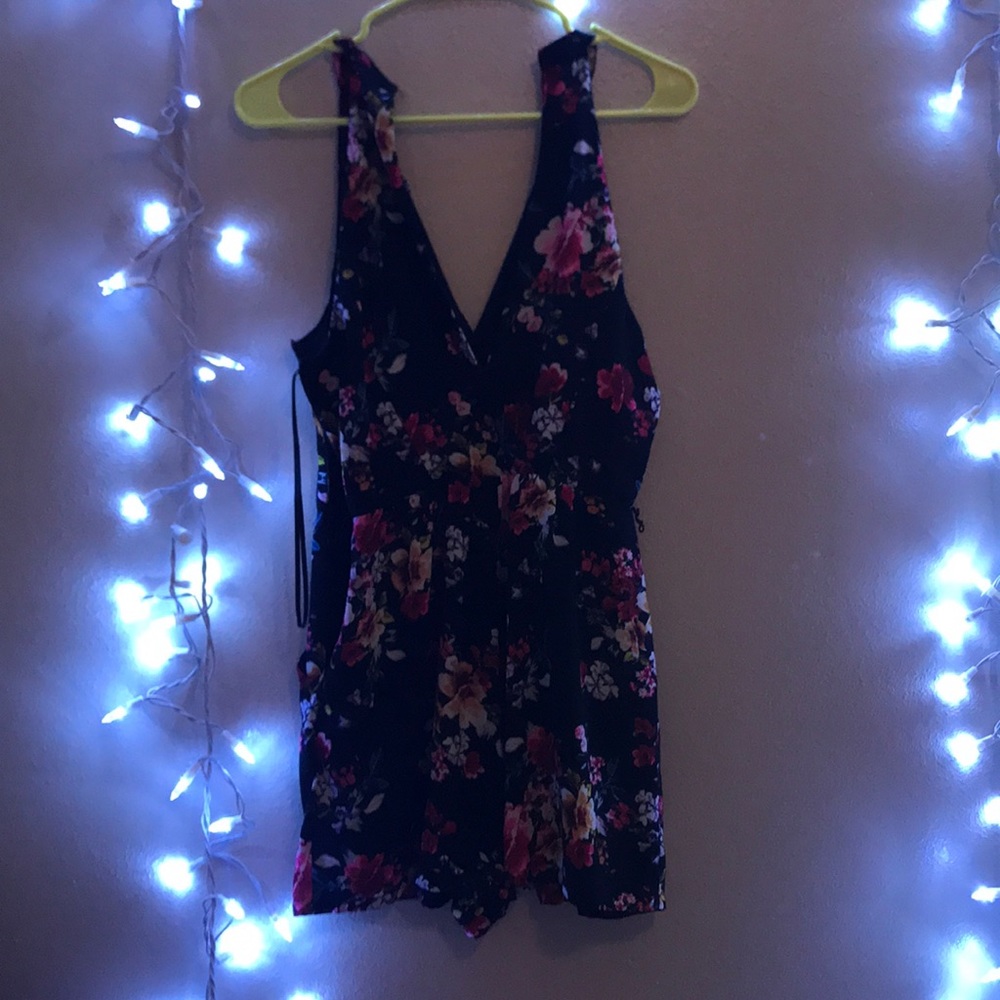 Express romper - Picture 2 of 2